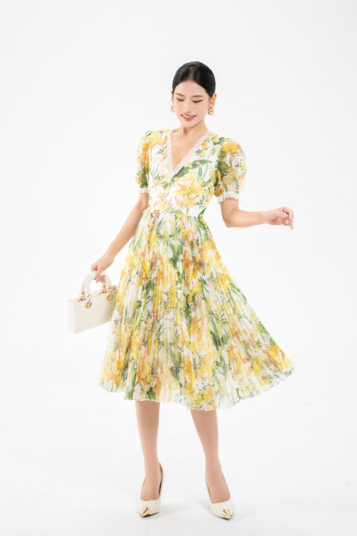 Sixdo White Floral Voile Midi Dress